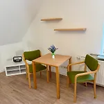 Schlösschen Am Rhinufer Gasthof Alt Ruppin