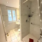 Gasthof Schlösschen Am Rhinufer