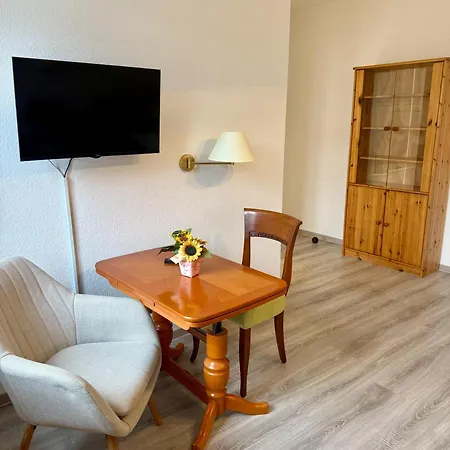 Schloesschen Am Rhinufer Guest house Alt Ruppin