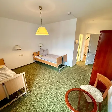 Schloesschen Am Rhinufer Guest house Alt Ruppin