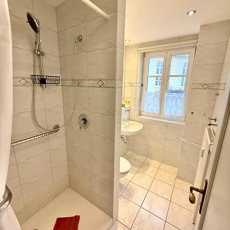 Schloesschen Am Rhinufer Guest house Alt Ruppin