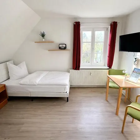 Guest house Schloesschen Am Rhinufer Alt Ruppin