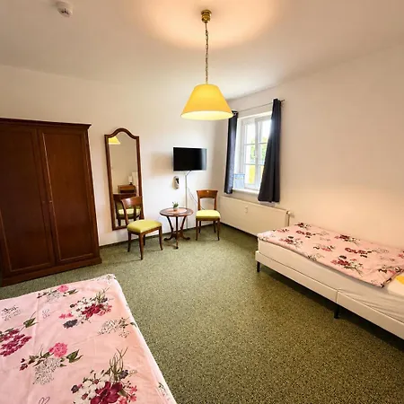Guest house Schloesschen Am Rhinufer 3*