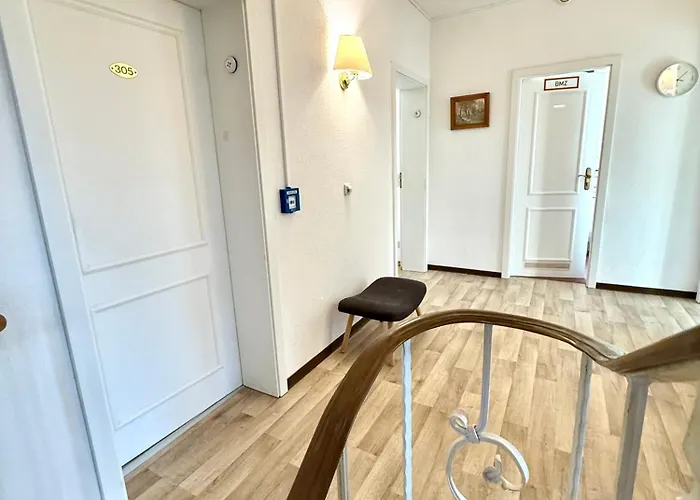 Schloesschen Am Rhinufer Alt Ruppin