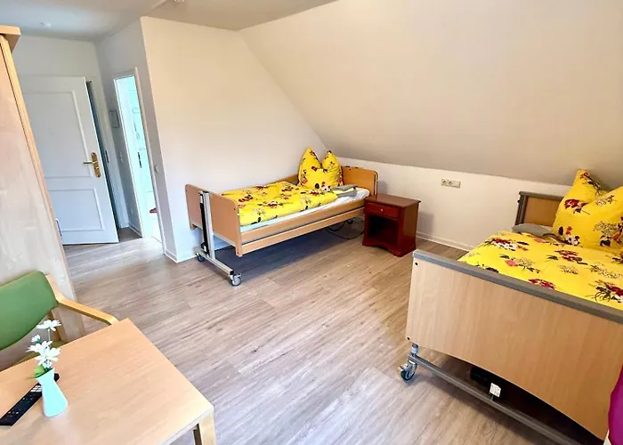 Pensionat Schloesschen Am Rhinufer Alt Ruppin