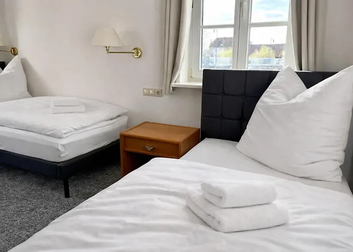 Guest house Schloesschen Am Rhinufer 3*